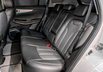 Подержанный автомобиль Changan CS75 2022 года (12 фото)
