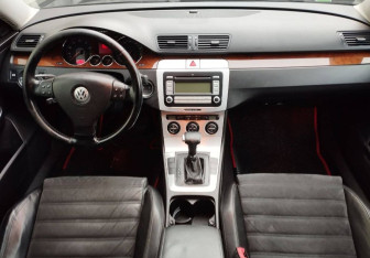 Подержанный автомобиль Volkswagen Passat Sedan 2008 года (9 фото)