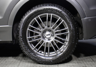 Подержанный автомобиль Audi Q8 2020 года (28 фото)