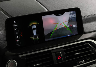 Подержанный автомобиль BMW X3 2018 года (19 фото)