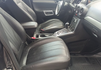 Подержанный автомобиль Opel Antara 2014 года (9 фото)