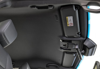Подержанный автомобиль Toyota Land Cruiser Prado 2024 года (22 фото)