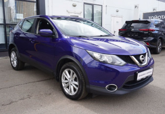 Подержанный автомобиль Nissan Qashqai 2016 года (3 фото)