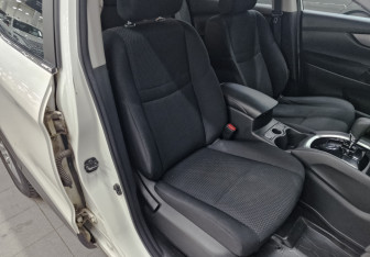 Подержанный автомобиль Nissan Qashqai 2019 года (20 фото)