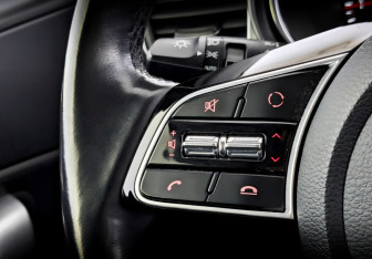 Подержанный автомобиль Kia Ceed Hatchback 2020 года (26 фото)