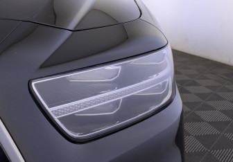 Подержанный автомобиль Genesis G90 2021 года (11 фото)