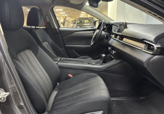 Подержанный автомобиль Mazda 6 Sedan 2018 года (10 фото)