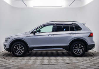 Подержанный автомобиль Volkswagen Tiguan 2019 года (2 фото)