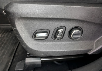 Подержанный автомобиль Exeed TXL 2022 года (30 фото)