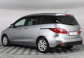 Подержанный автомобиль Mazda 5 2010 года (4 фото)