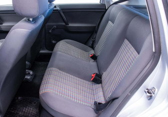 Подержанный автомобиль Volkswagen Polo Hatchback 2007 года (11 фото)