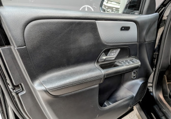 Подержанный автомобиль Mercedes-Benz GLB 2020 года (19 фото)