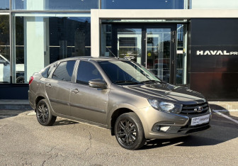 Подержанный автомобиль LADA (ВАЗ) Granta Liftback 2024 года (3 фото)