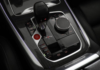 Подержанный автомобиль BMW X5 M 2021 года (17 фото)