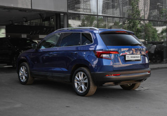 Подержанный автомобиль Skoda Karoq 2020 года (6 фото)