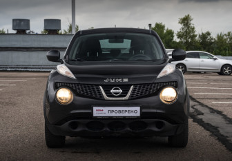 Подержанный автомобиль Nissan Juke 2014 года (2 фото)