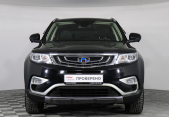 Подержанный автомобиль Geely Atlas 2019 года (2 фото)