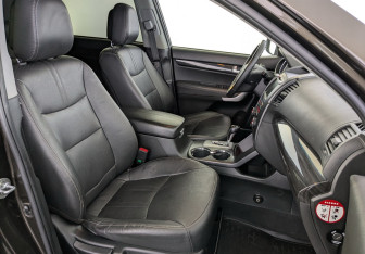 Подержанный автомобиль Kia Sorento 2011 года (24 фото)