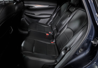 Подержанный автомобиль Infiniti QX50 2018 года (10 фото)