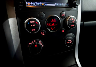 Подержанный автомобиль Suzuki Grand Vitara 2010 года (25 фото)