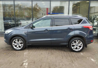 Подержанный автомобиль Ford Kuga 2014 года (5 фото)