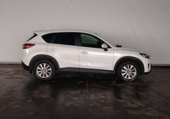 Подержанный автомобиль Mazda CX-5 2014 года (8 фото)