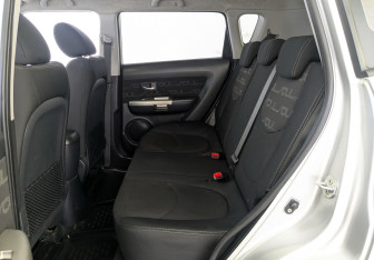 Подержанный автомобиль Kia Soul 2012 года (13 фото)