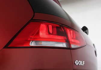 Подержанный автомобиль Volkswagen Golf Hatchback 2014 года (20 фото)