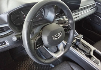Подержанный автомобиль Geely Emgrand 2024 года (12 фото)