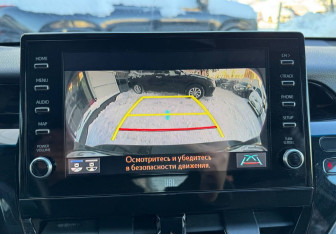 Подержанный автомобиль Toyota Camry Sedan 2021 года (12 фото)