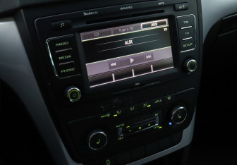Подержанный автомобиль Skoda Yeti 2013 года (11 фото)