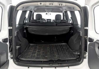 Подержанный автомобиль LADA (ВАЗ) Largus Wagon 2021 года (10 фото)