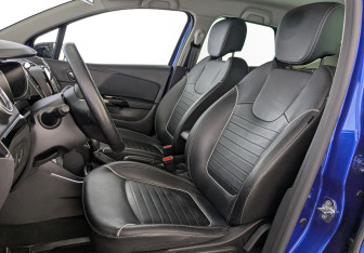 Подержанный автомобиль Renault Kaptur 2020 года (20 фото)