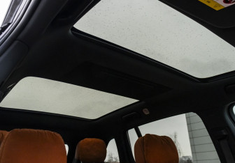 Подержанный автомобиль LiXiang L7 2023 года (23 фото)