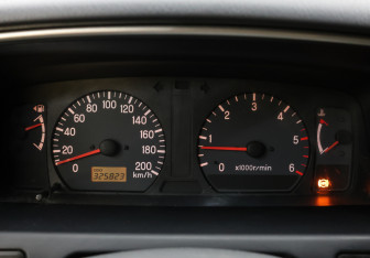 Подержанный автомобиль Mitsubishi Pajero Sport 2006 года (11 фото)
