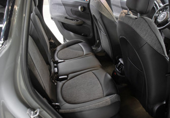 Подержанный автомобиль MINI Countryman 2020 года (12 фото)