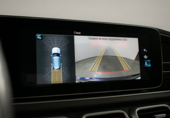 Подержанный автомобиль Mercedes-Benz GLE 2020 года (16 фото)