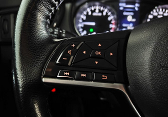 Подержанный автомобиль Nissan X-Trail 2019 года (14 фото)