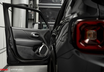 Новый Jeep Renegade 2025 (11 фото)