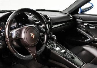 Подержанный автомобиль Porsche Boxster 2015 года (11 фото)