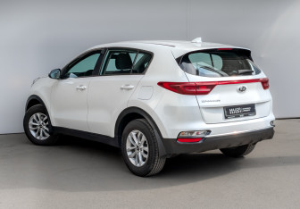 Подержанный автомобиль Kia Sportage 2019 года (7 фото)