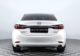 Подержанный автомобиль Mazda 6 Sedan 2021 года (6 фото)
