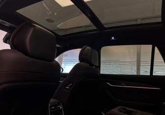 Подержанный автомобиль Geely Monjaro 2026 года (11 фото)