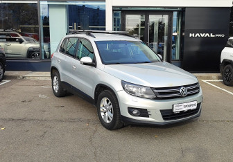 Подержанный автомобиль Volkswagen Tiguan 2012 года (3 фото)