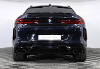 Подержанный автомобиль BMW X6 M 2021 года (4 фото)