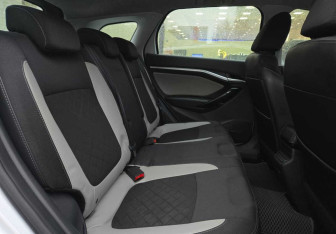 Подержанный автомобиль LADA (ВАЗ) Vesta Wagon 2019 года (11 фото)