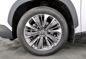 Подержанный автомобиль Jetour Dashing 2023 года (18 фото)