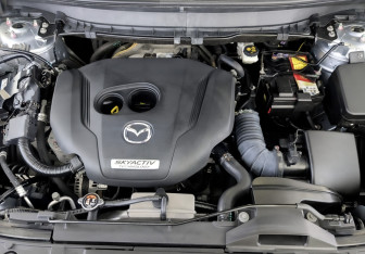 Подержанный автомобиль Mazda CX-9 2018 года (9 фото)