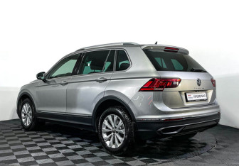 Подержанный автомобиль Volkswagen Tiguan 2021 года (7 фото)