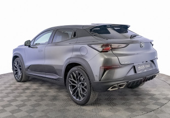 Подержанный автомобиль Changan UNI-T 2023 года (7 фото)